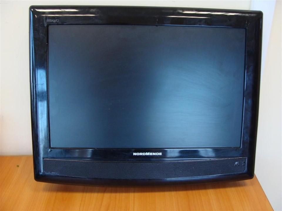 Ukradł im z mieszkania pralkę i telewizor