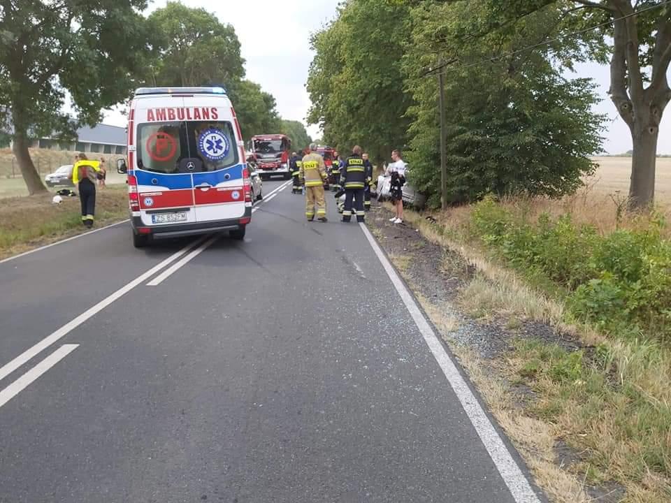 Wypadek z udziałem dwóch aut w okolicy Bań