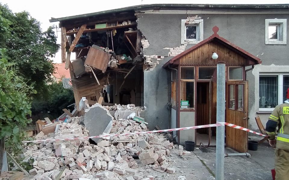 Proszą o pomoc w odbudowie domu