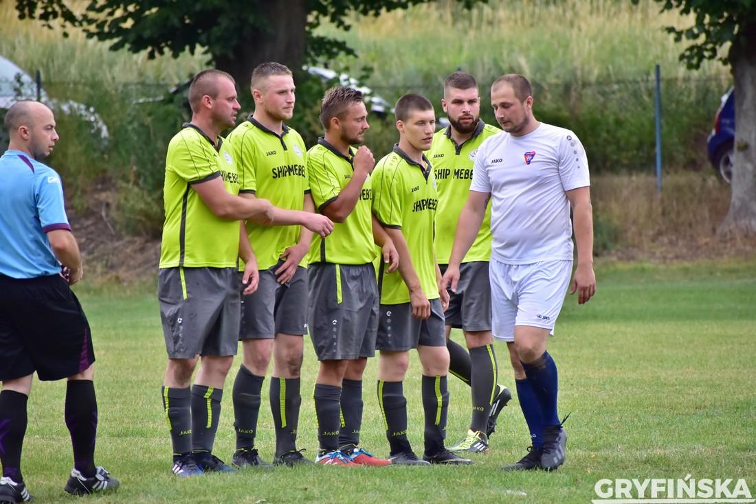 Łabędź pokonał zespół z okręgówki