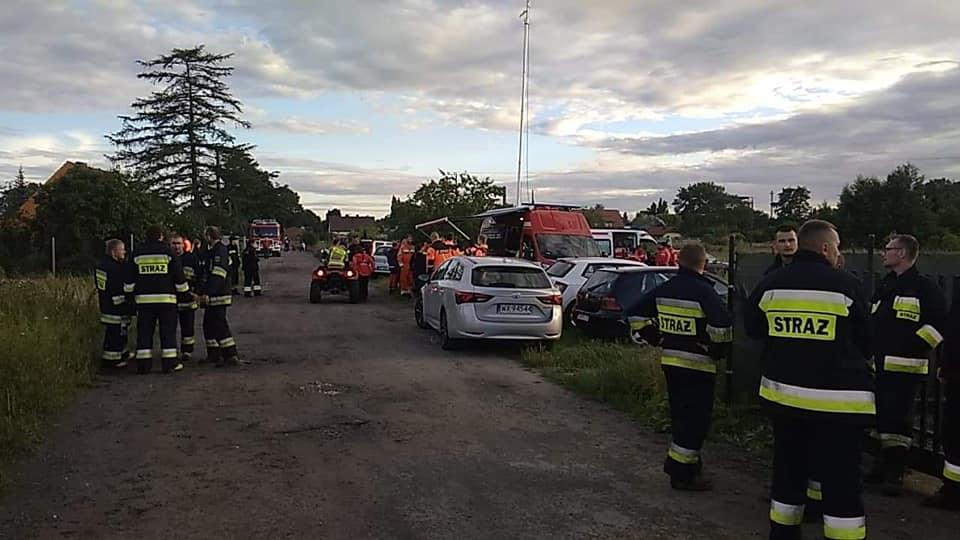 Szerszenie, łódka i poszukiwania. Zapracowani strażacy z Radziszewa