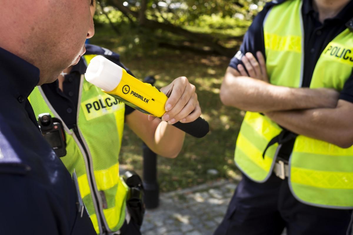 Miał 0,4 promila. Pamiątka poprzedniej nocy?