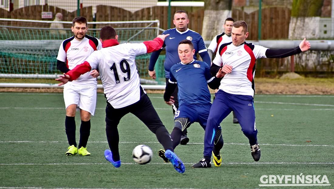 Czarni Lubanowo lepsi od  Polonii Gryfino [GALERIA]