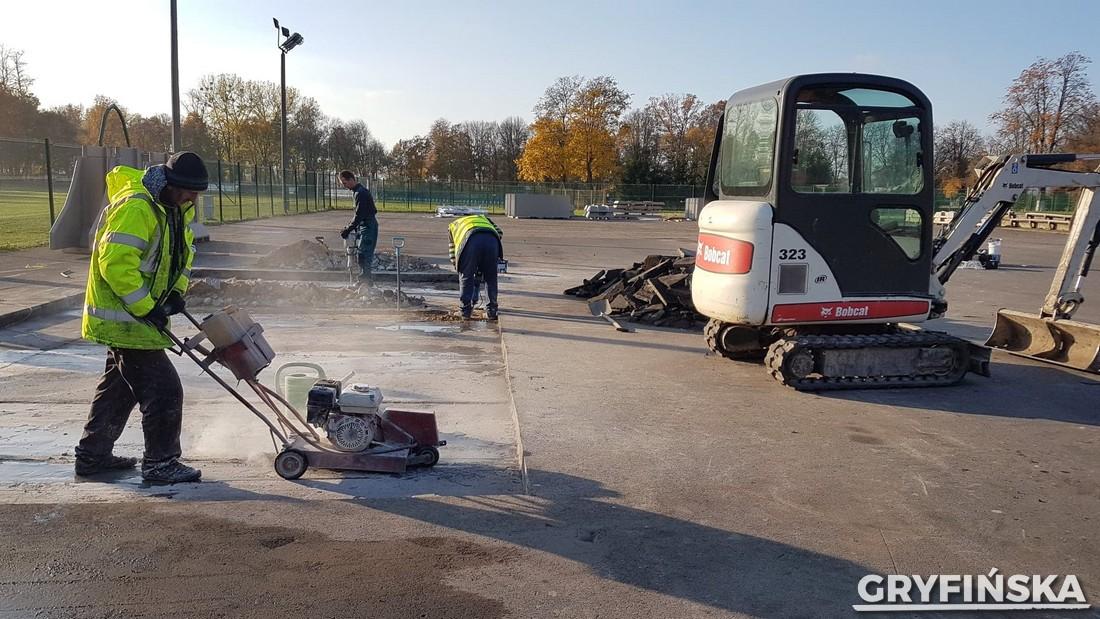 Ruszyła modernizacja skateparku