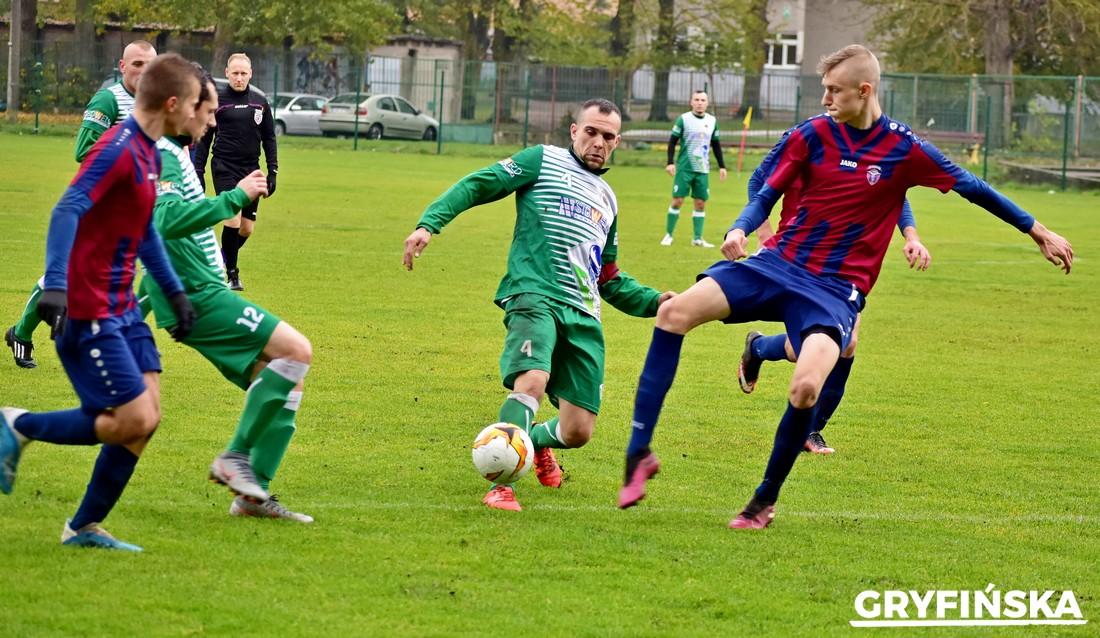 Czarni Lubanowo podejmują Wichra [ROZKŁAD JAZDY]