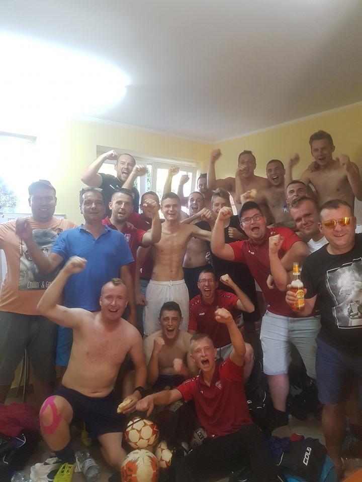 Iskra Banie jednak liderem w okręgówce!