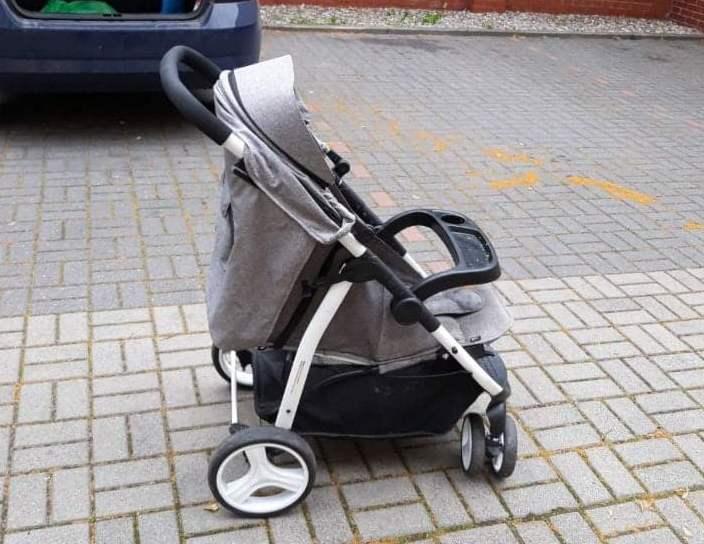 Czyj to wózek?