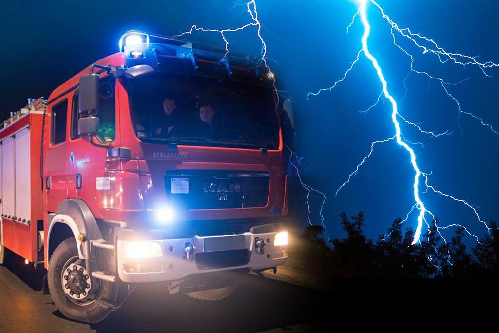 Burzliwa noc strażaków