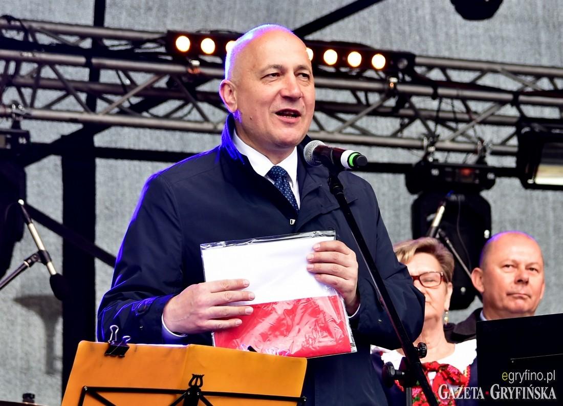 Brudziński najlepszy. Słaby wynik Dudar