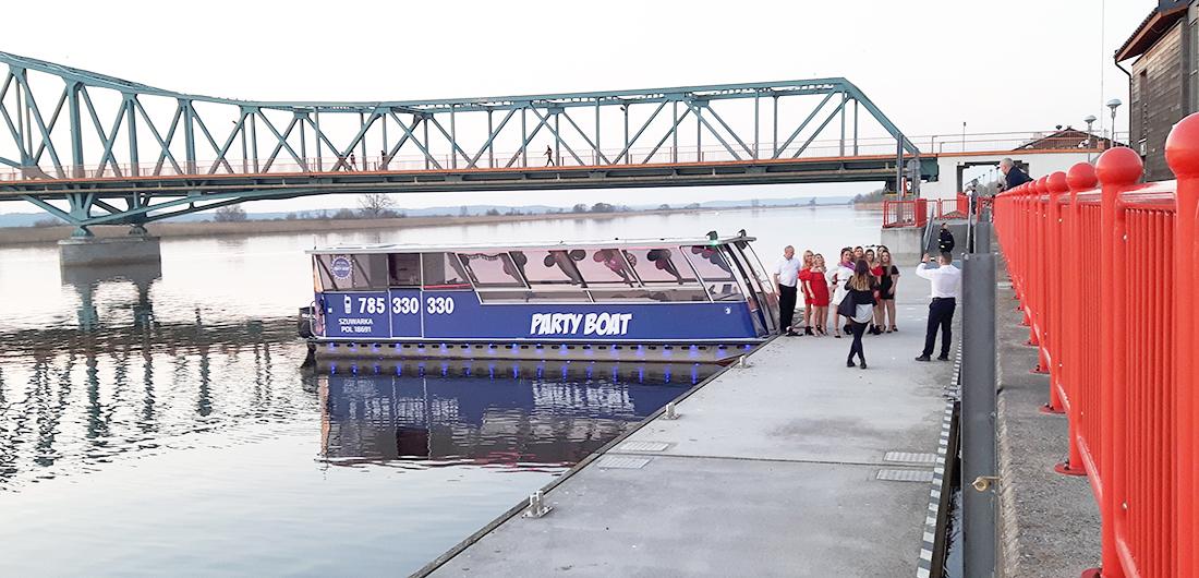 Party Boat – rejsy po Odrze wracają do Gryfina!