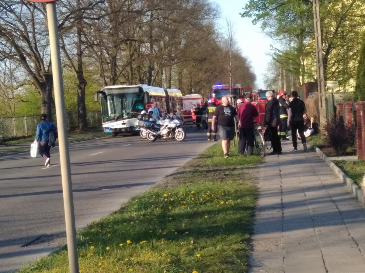Wypadek w Podjuchach. Droga do Szczecina zablokowana