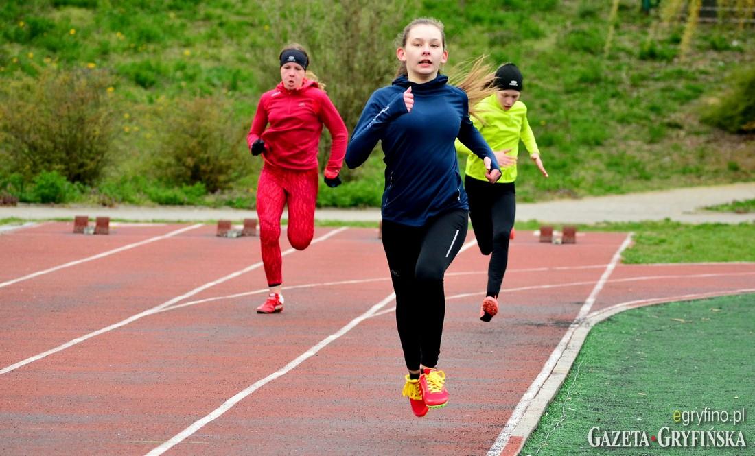 Czwartki Lekkoatletyczne - runda wiosenna 2018/2019 w Gryfinie [GALERIA]