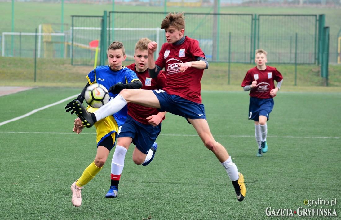 Stal Szczecin pokonana w Gryfinie  [GALERIA]