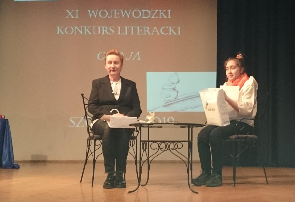 Amelia Wawrzonek wygrała w wojewódzkim konkursie literackim!