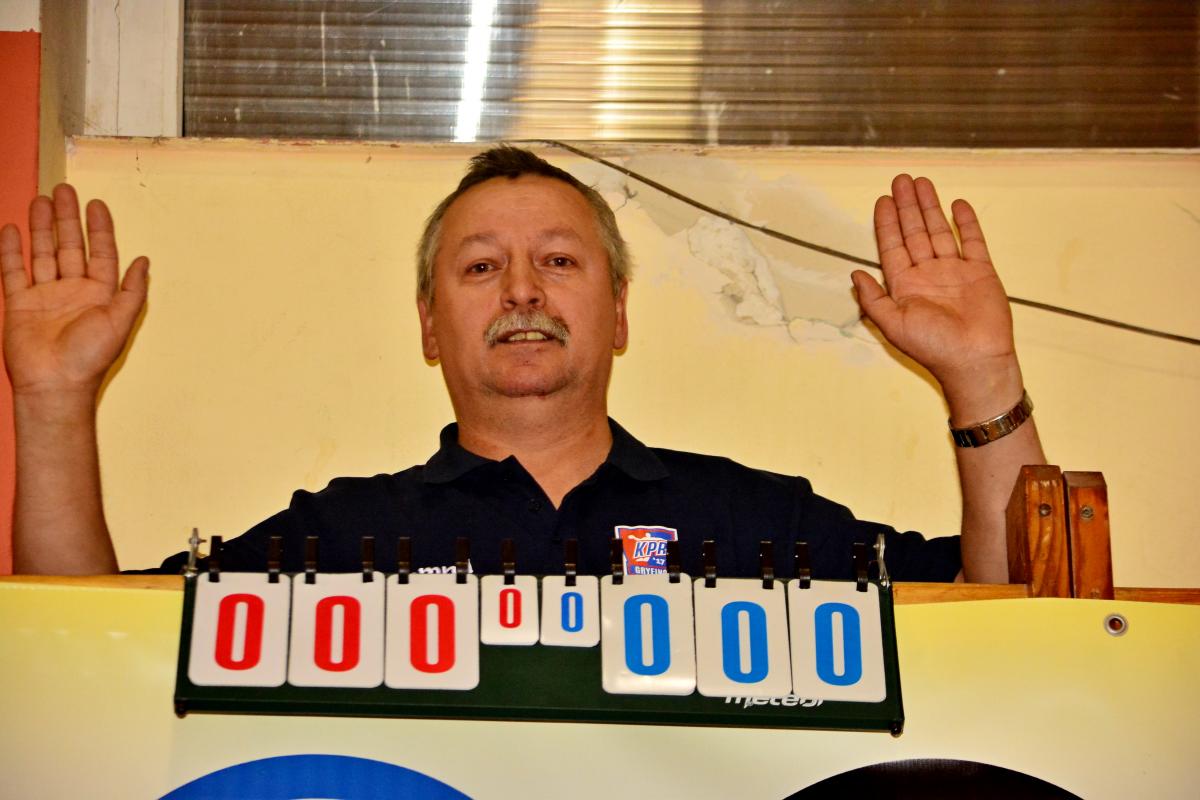 Kazik Pawłowski wspomina początki gryfińskiej piłki ręcznej