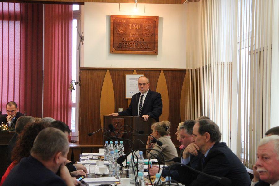 Po wielu perturbacjach klepnęli budżet