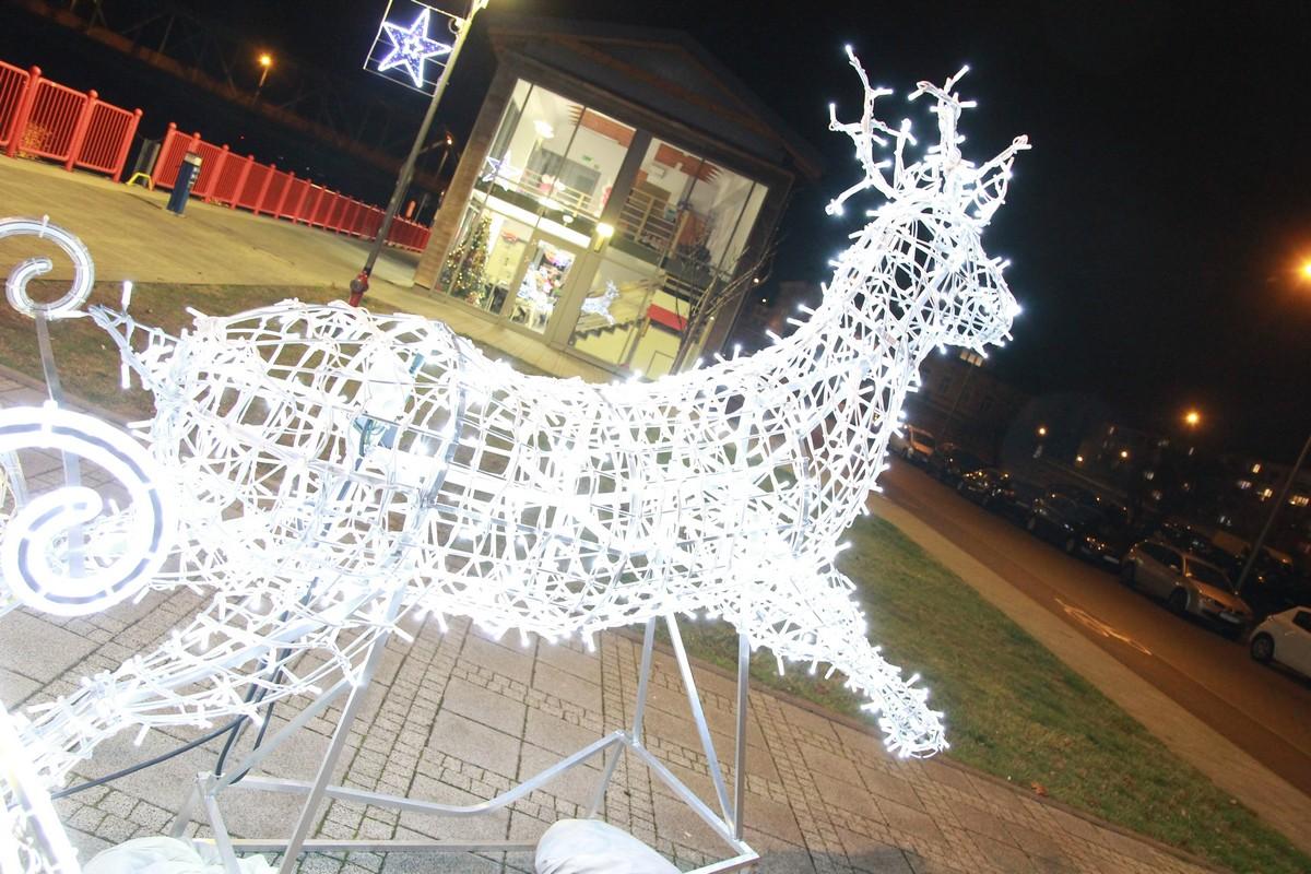 Świąteczne iluminacje po gryfińsku [GALERIA]