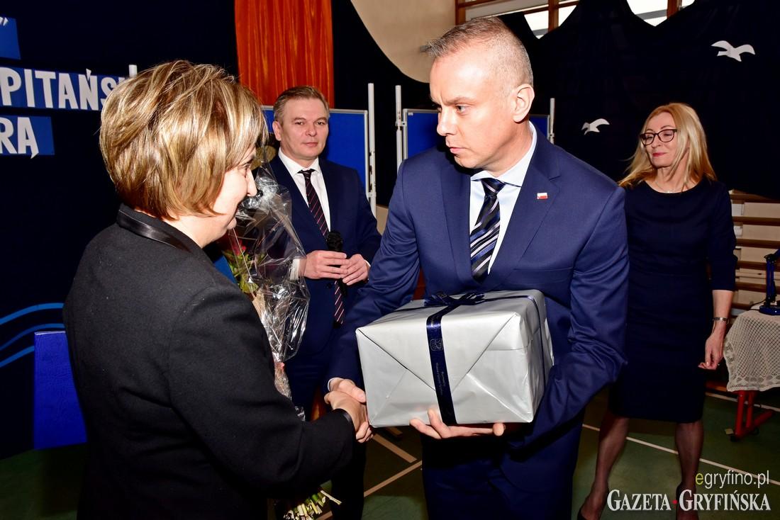 W SP 2 świętowali 50. rocznicę nadania imienia szkole [GALERIA]
