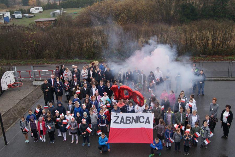 Rocznicę odzyskania niepodległości uczcili dobrymi uczynkami [GALERIA]