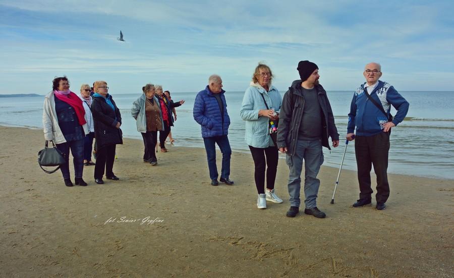 Seniorzy integrowali się w Wolinie i nad morzem