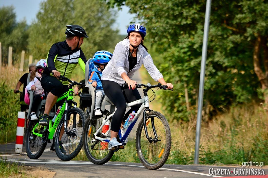Uroczyste otwarcie trasy rowerowej Blue Velo Gryfino - Trzcińsko - Zdrój [GALERIA]