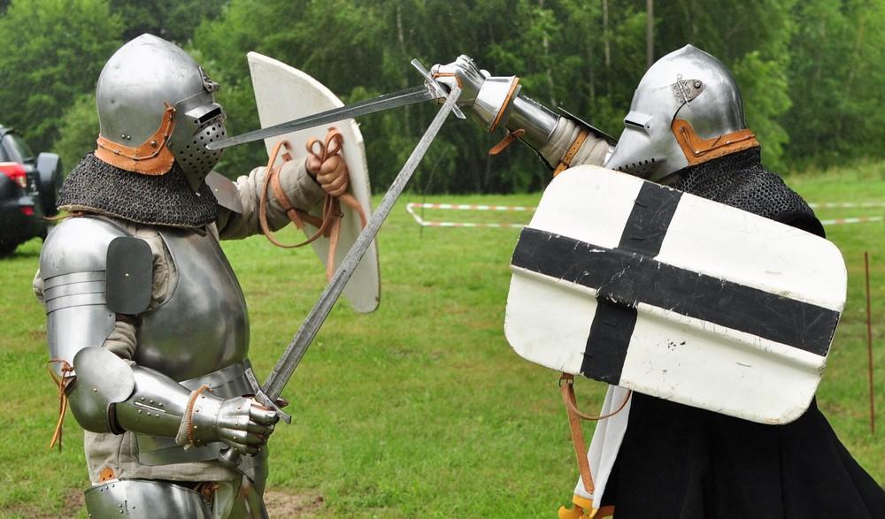 Sierpniowe spotkania z historią w Baniach