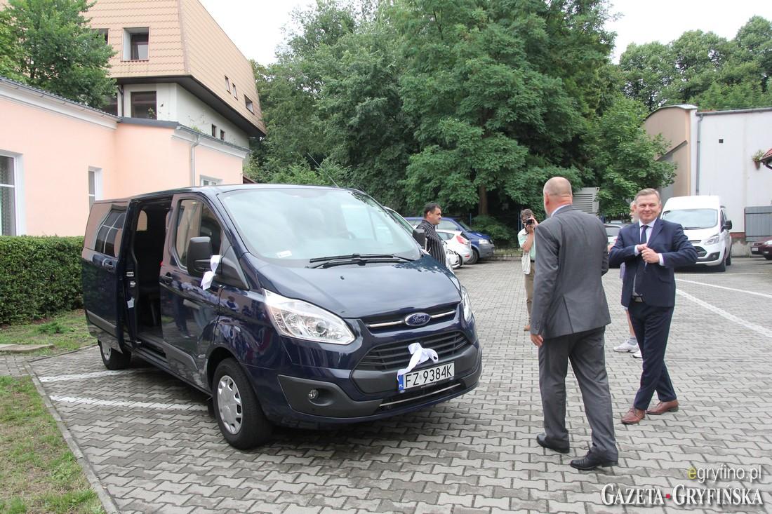 Dwa nowe samochody w CUW [GALERIA]