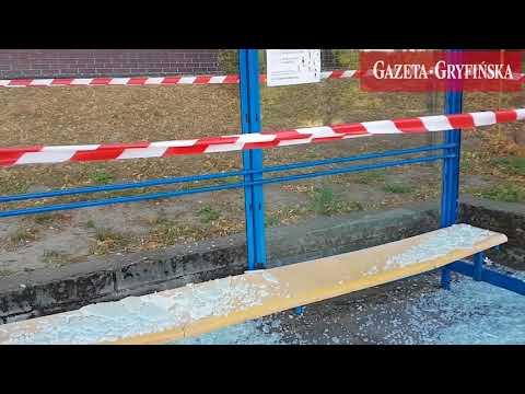 Strzelali z auta w centrum Gryfina! Zdemolowali 5 wiat przystankowych! [VIDEO]