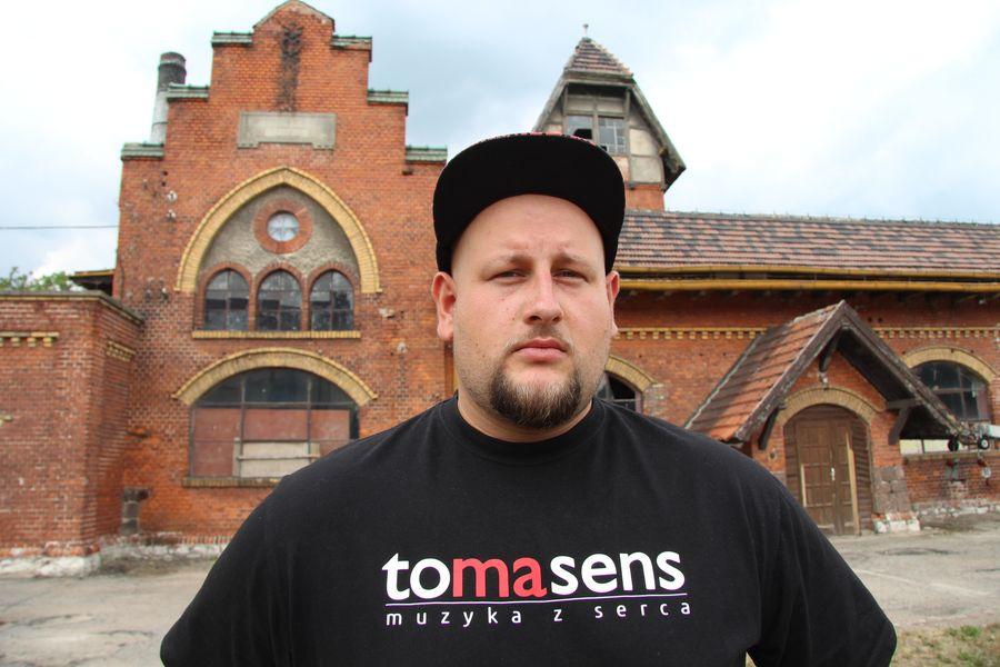 Tomasens chce cię zabrać do swojego Eldorado