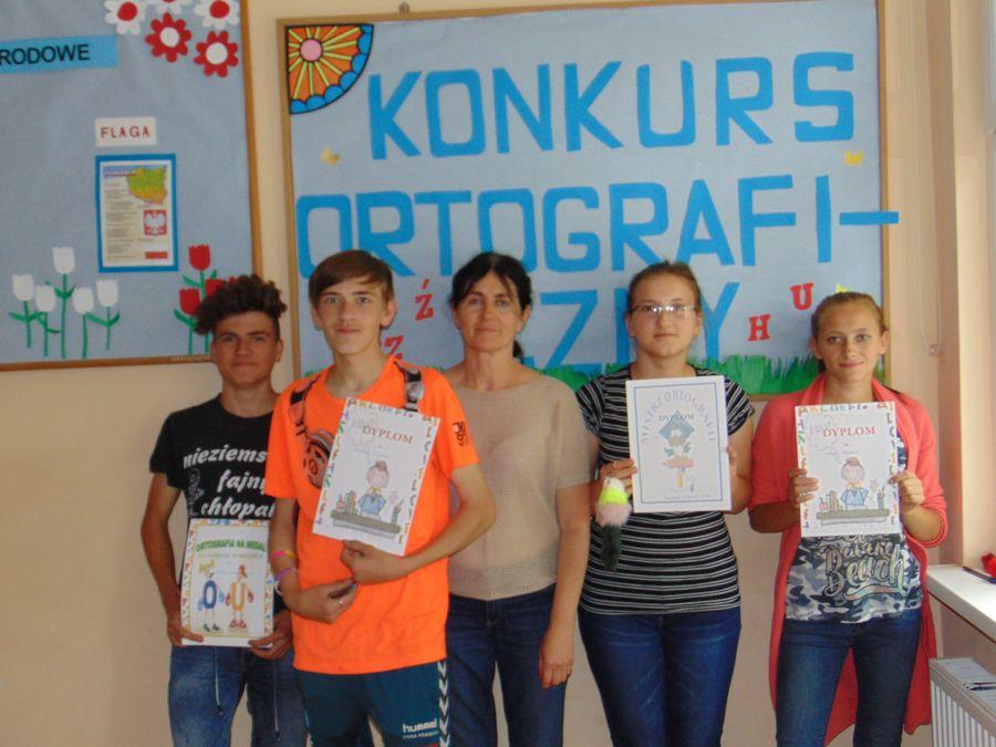 Wyłaniali mistrza ortografii