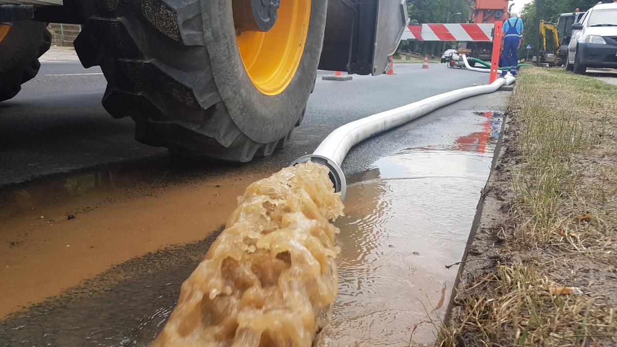 Awaria sieci. Część gryfinian jest bez wody! Do kiedy potrwa przerwa w jej dostawie?