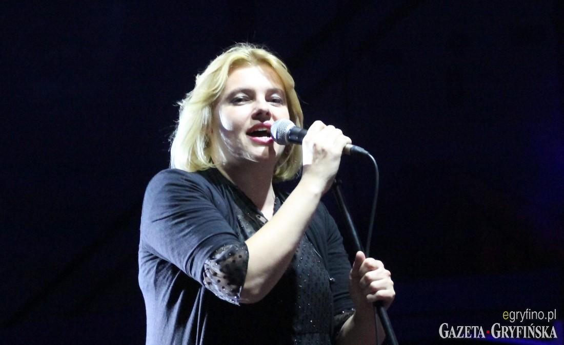 Ania Dąbrowska zaśpiewała w Gryfinie [GALERIA]