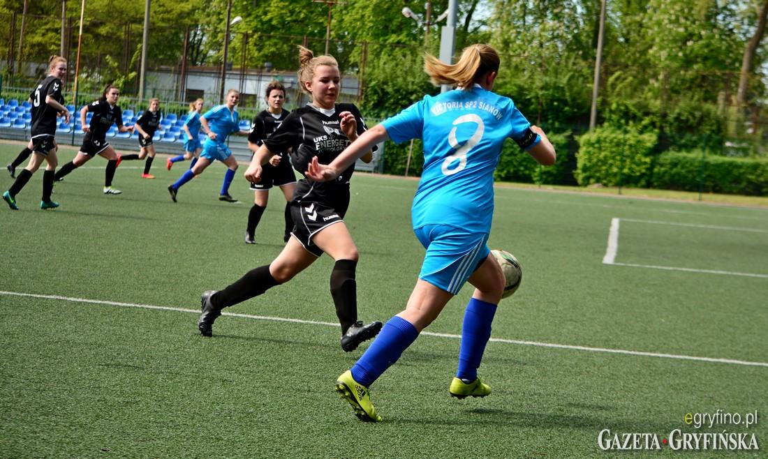 UKS Energetyk Junior Gryfino nie dał rady liderowi [GALERIA]