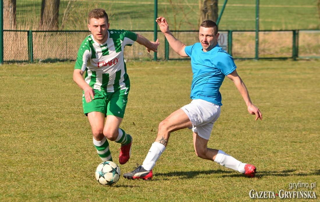 LUKS Krzywin przegrał w Gardnie [GALERIA]