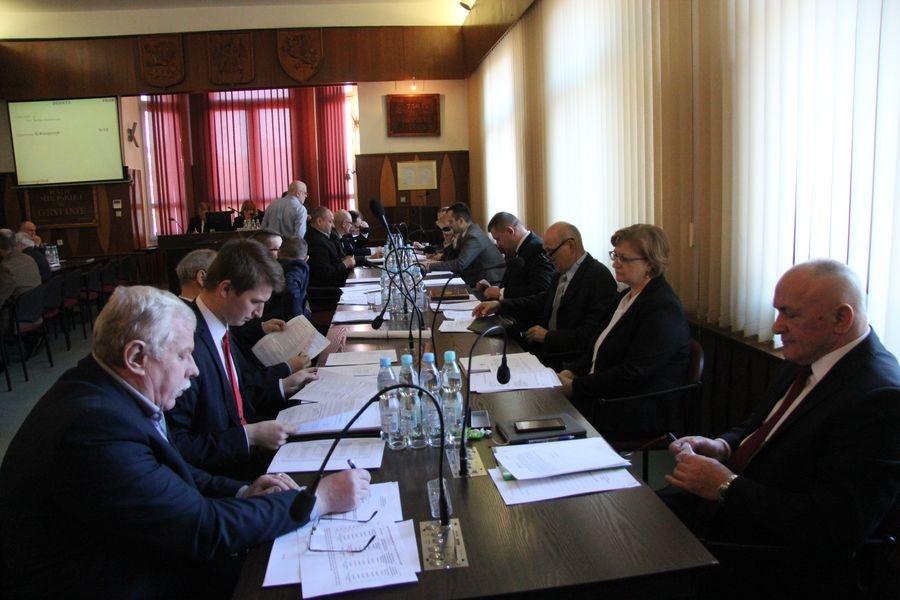 Dyskusja na sesji dotyczyła m.in. „psich kloców”