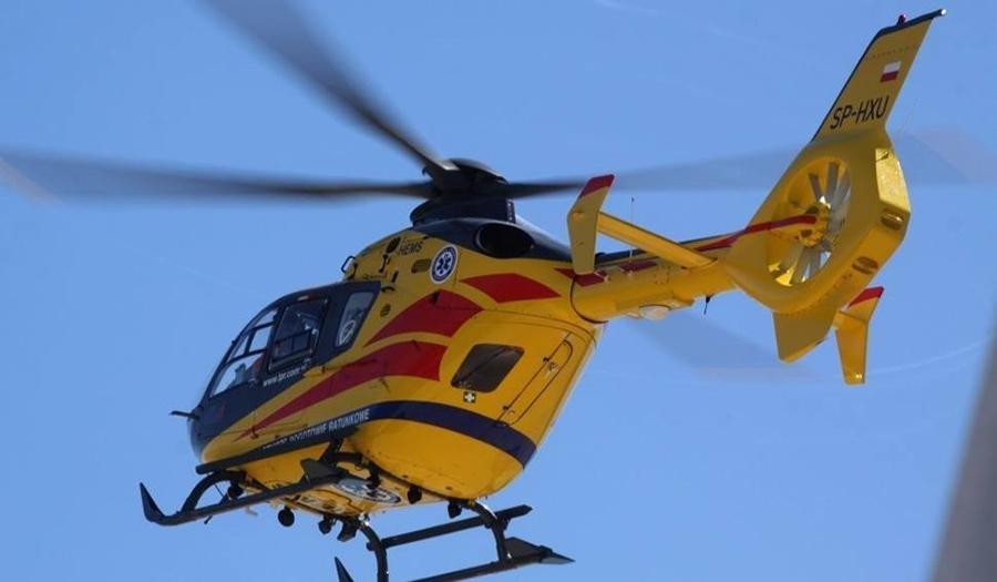 Drzewo spadło mu na głowę. Helikopterem poleciał na Unii Lubelskiej