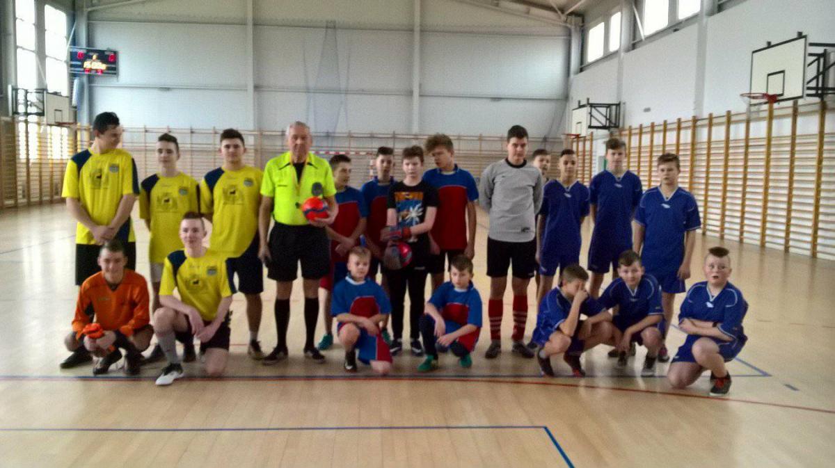 Widuchowa najlepsza na zimowy turnieju futsalu