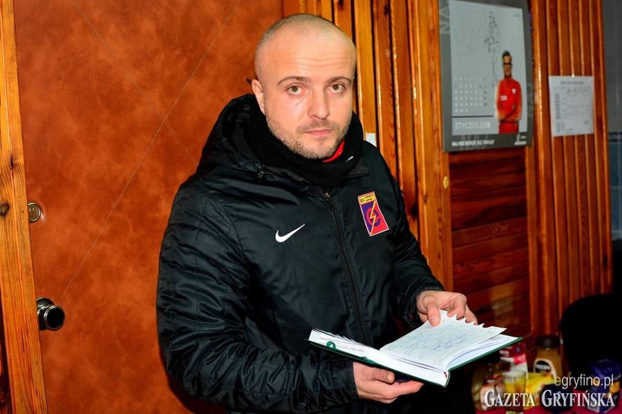 Zmian ciąg dalszy. Krzysztof Kubacki odchodzi z Energetyka. Zarząd KSE w kropce