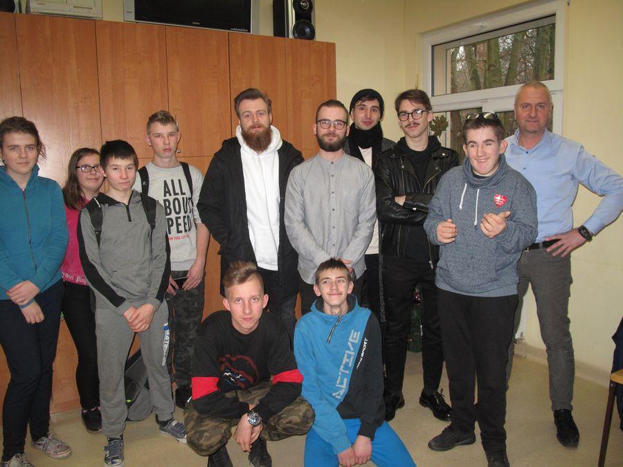 Przekazali pieniądze i mówili o muzyce techno