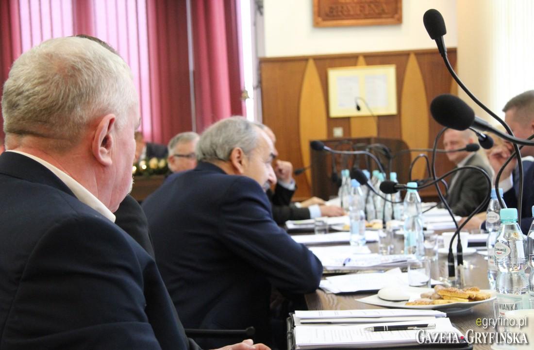 Zaproponował radnym, aby pomogli dzieciom. Ale jego prośby pozostały bez echa