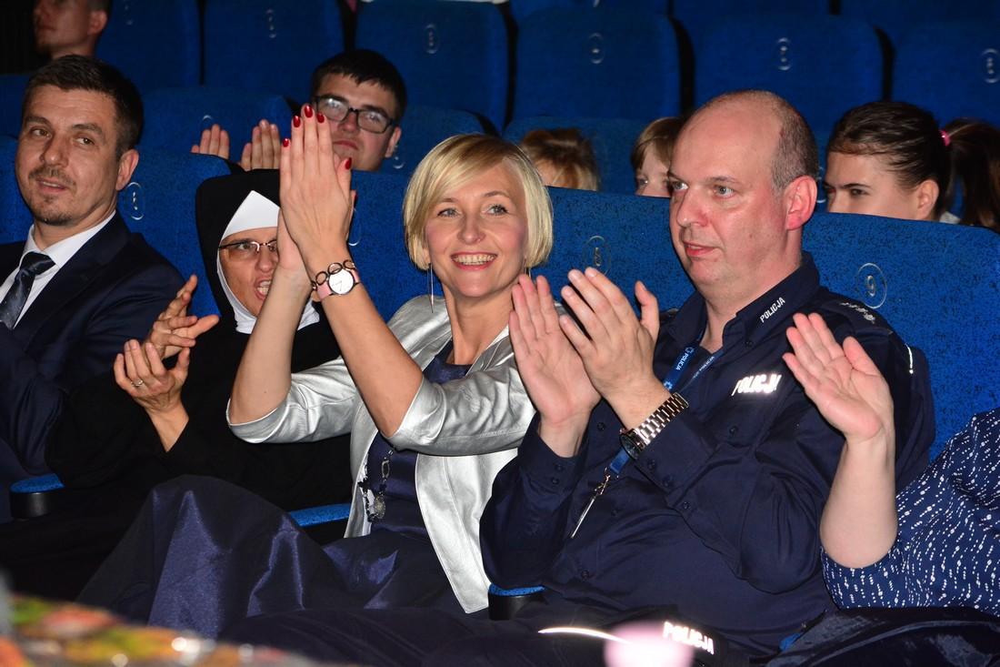 Świetna zabawa w Gryfińskim Domu Kultury [GALERIA]