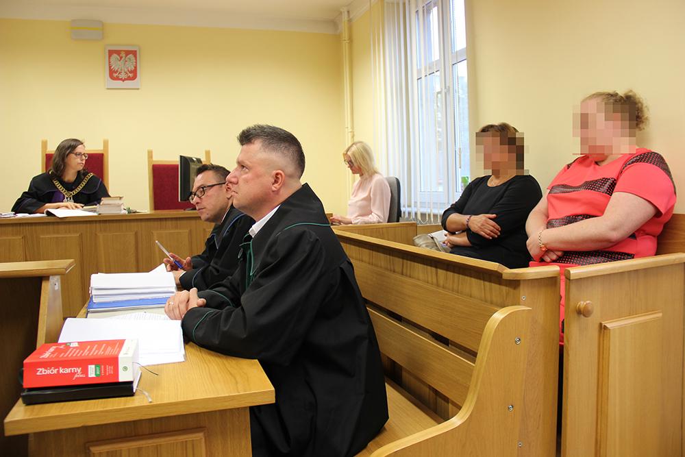Wójt Gminy Banie i pracownica urzędu skazane! Pół roku w zawiasach