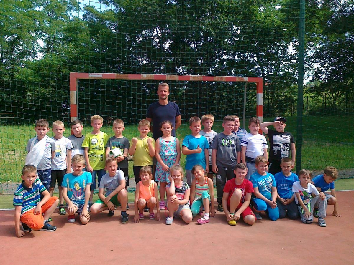 Maciej Mysiak z wizytą u uczniów w Radziszewie