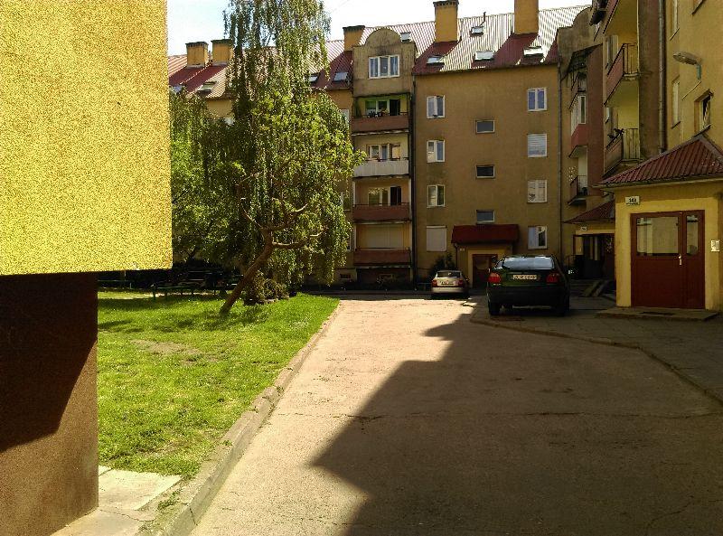 Niebezpieczne dziecięce zabawy -  E. De La Torre apeluje do rodziców
