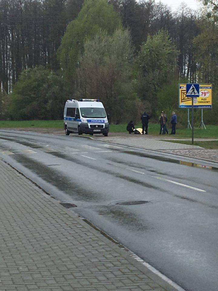 Pomogli mężczyźnie, który dostał ataku epilepsji.