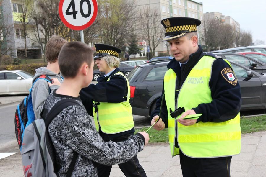 Profilaktyczna akcja policjantów i strażników miejskich