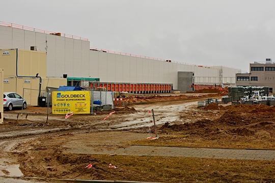 Trwa budowa wielkiej hali Zalando [foto]