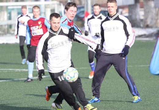 Po pierwszym sparingu. Energetyk - Arkonia 3:1 (1:1) [FOTO]