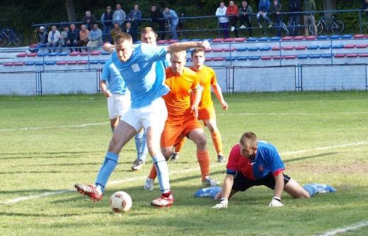 Orzeł skuteczniejszy od Błękitu [FOTORELACJA]