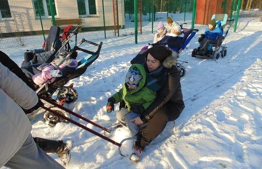 Skrzypienie śniegu działało na wyobraźnię